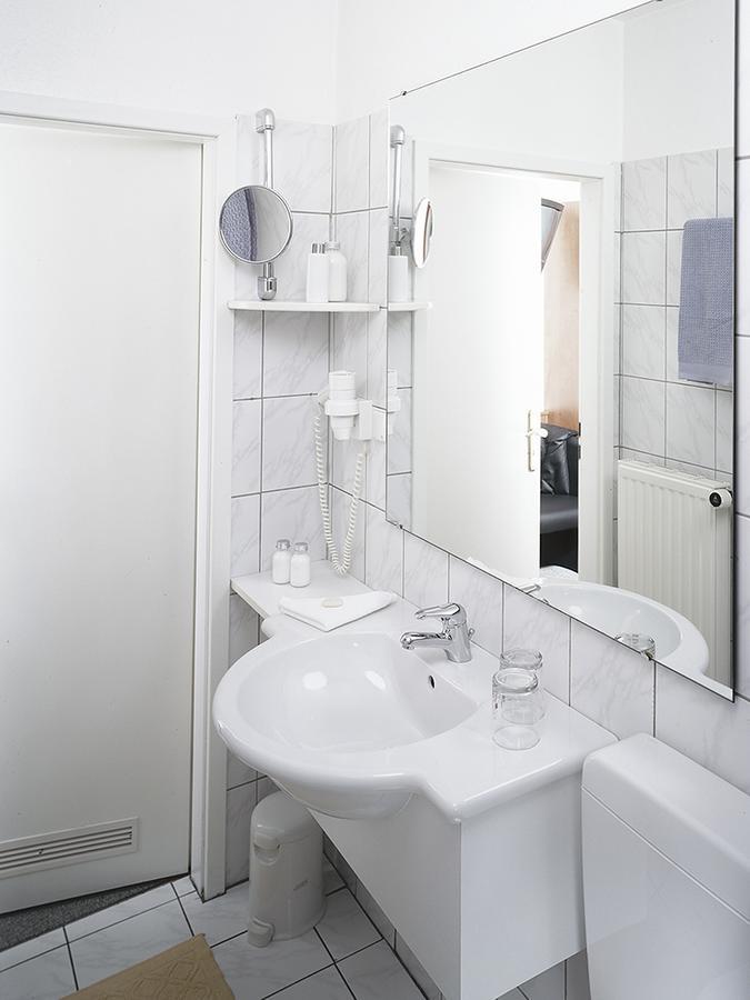 Hotel Haus Von Der Heyde Iserlohn Esterno foto